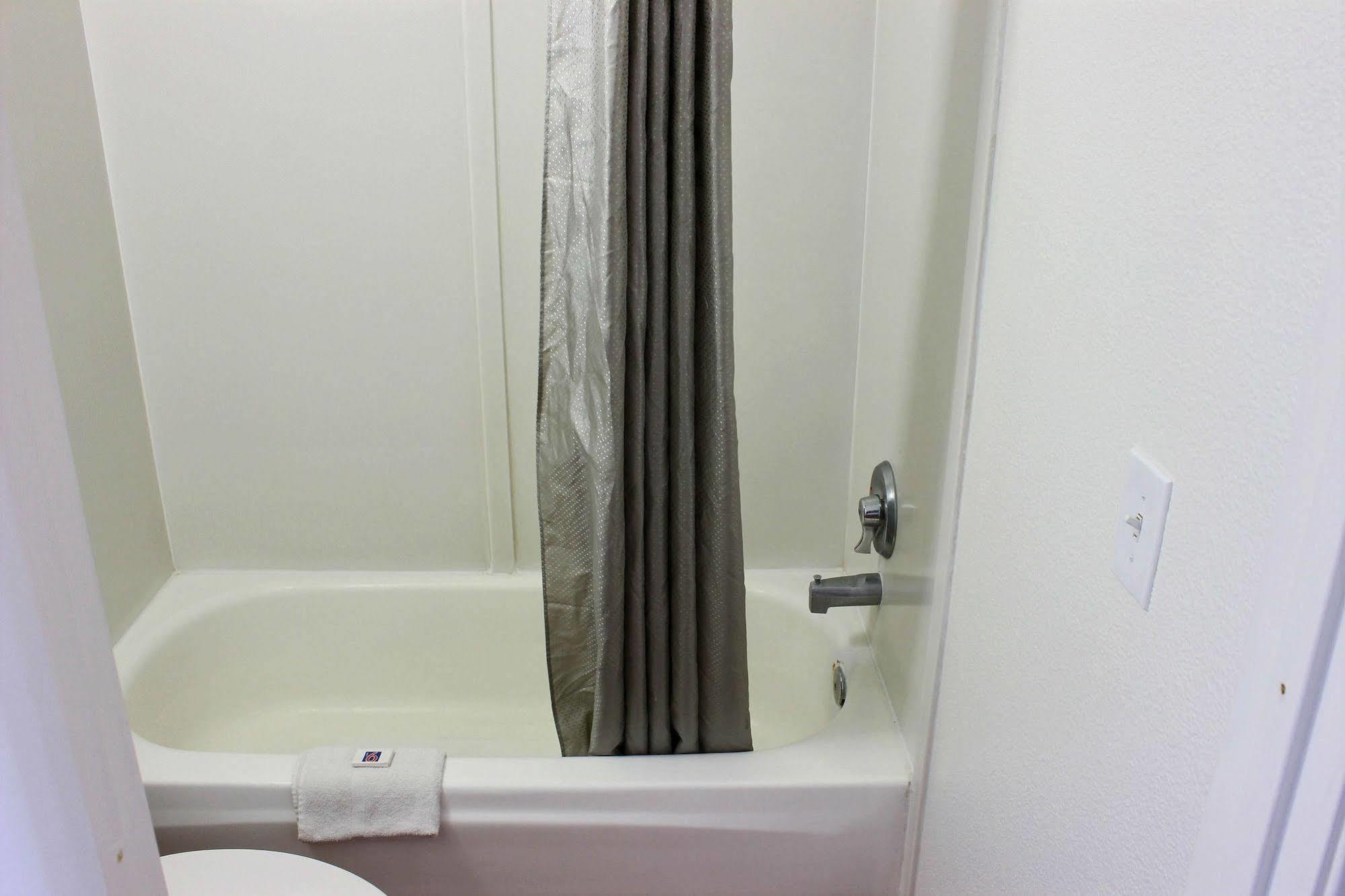 Motel 6-Paso Robles, Ca المظهر الخارجي الصورة