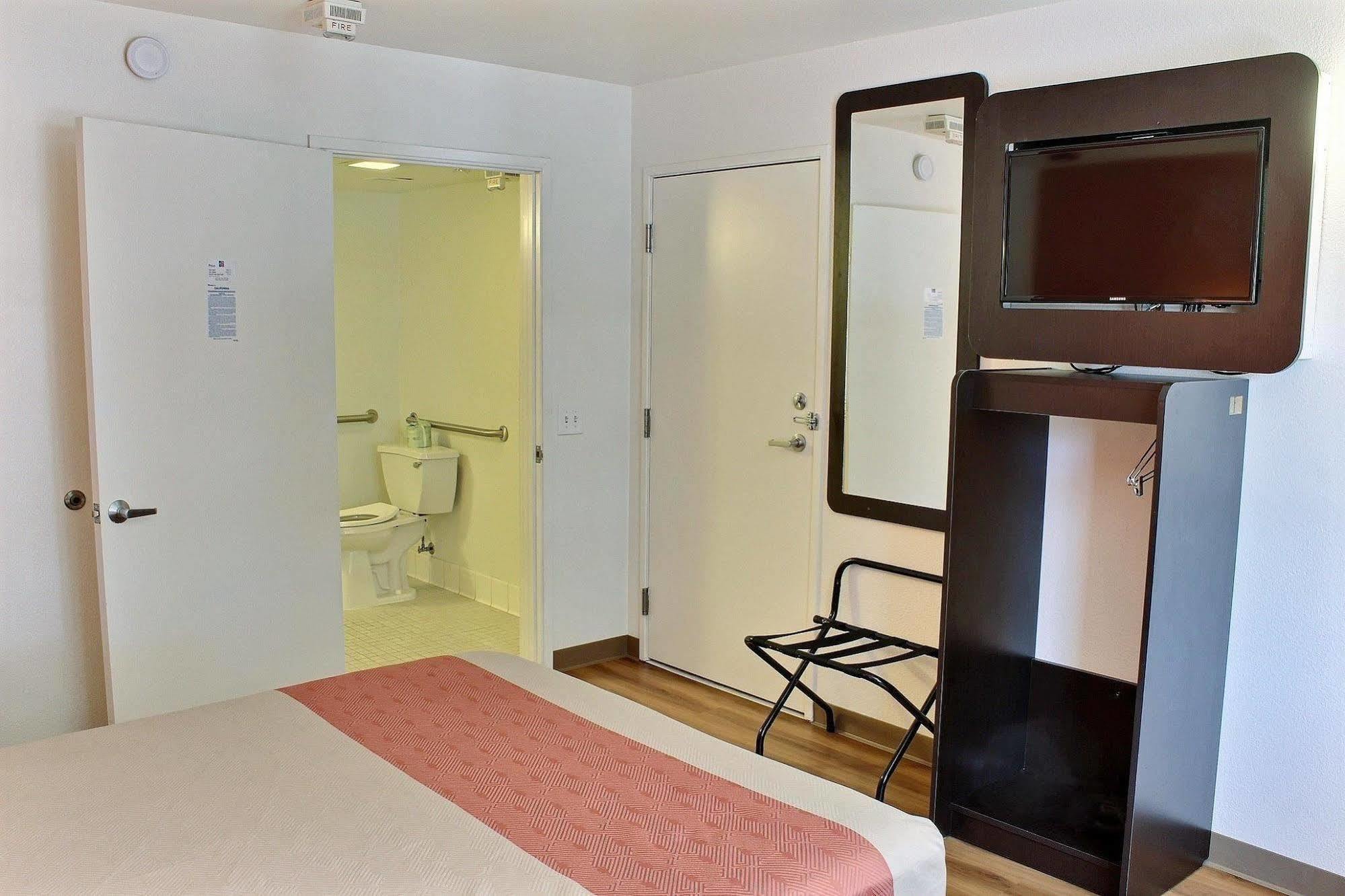 Motel 6-Paso Robles, Ca المظهر الخارجي الصورة