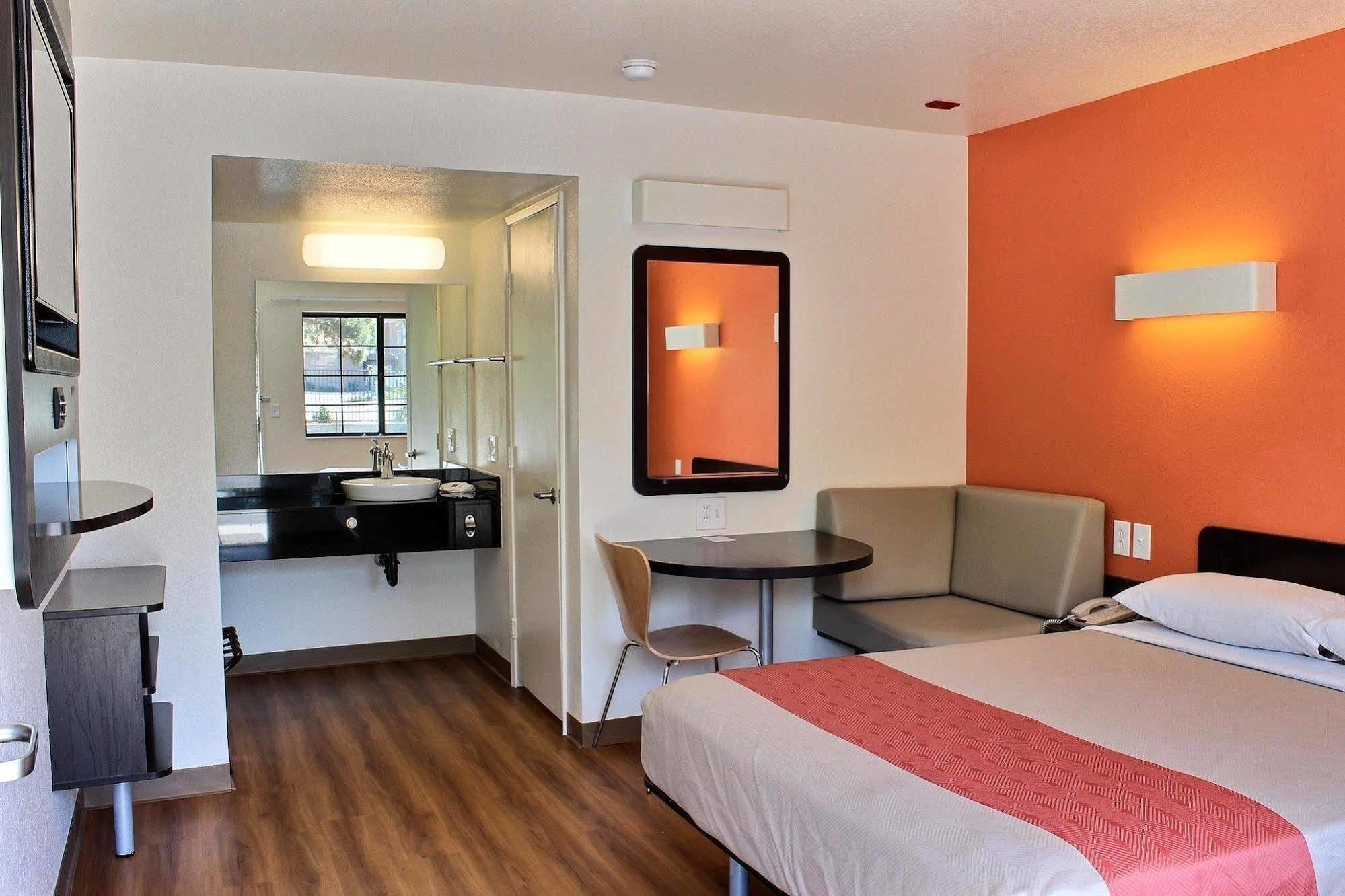 Motel 6-Paso Robles, Ca المظهر الخارجي الصورة